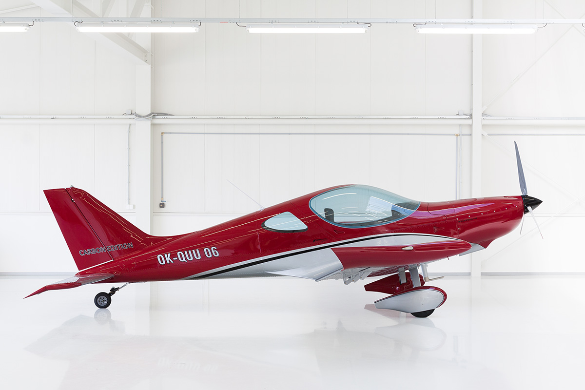 Airplane with a tail wheel developed