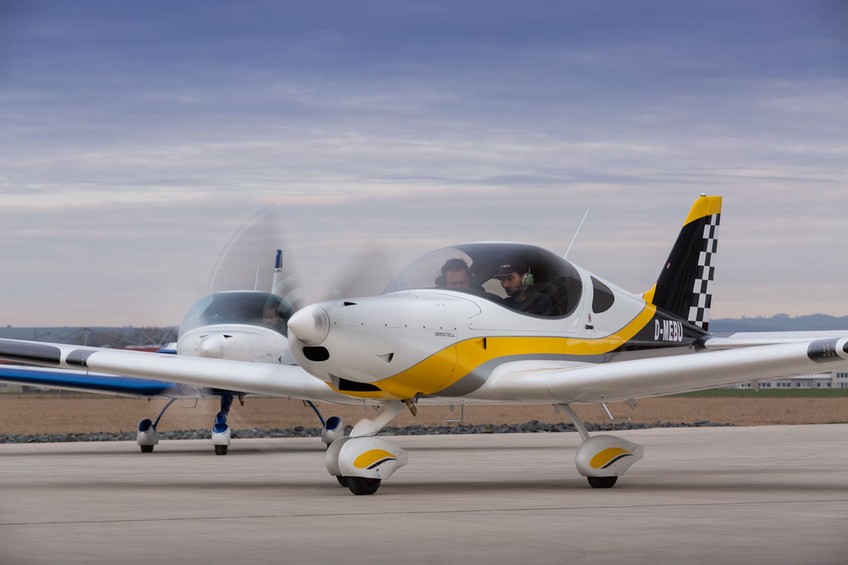 4 BRISTELL airplanes heading to Germany