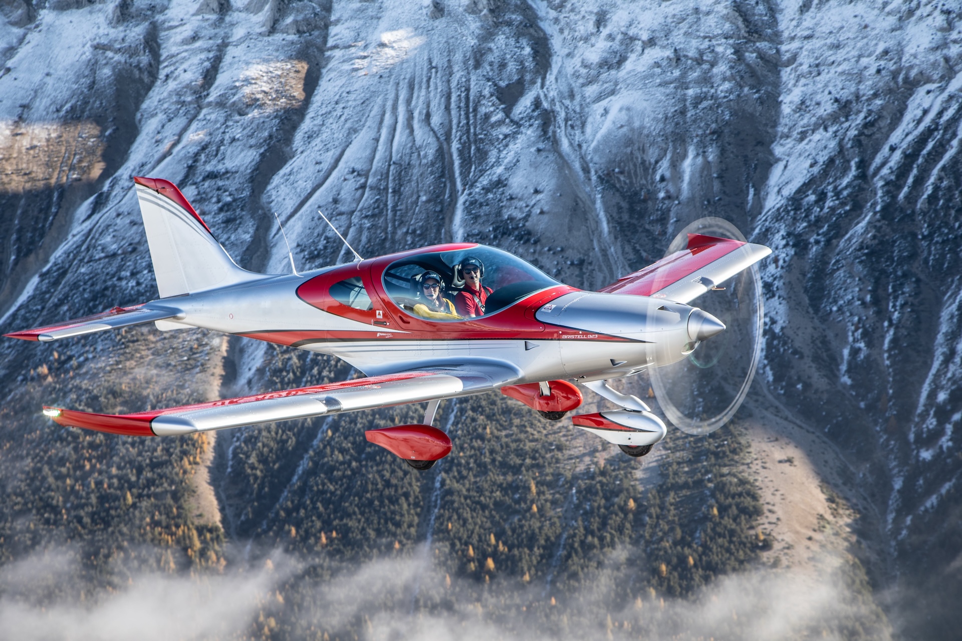 Bristell B23 in flight
